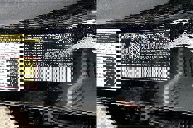 Used 2025 Mercedes-Benz C 300 C 300 image 22