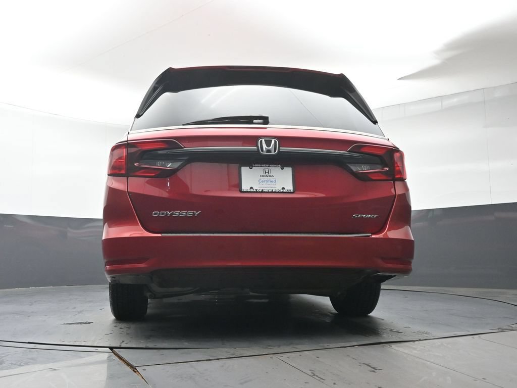 Certified 2024 Honda Odyssey Sport image 37