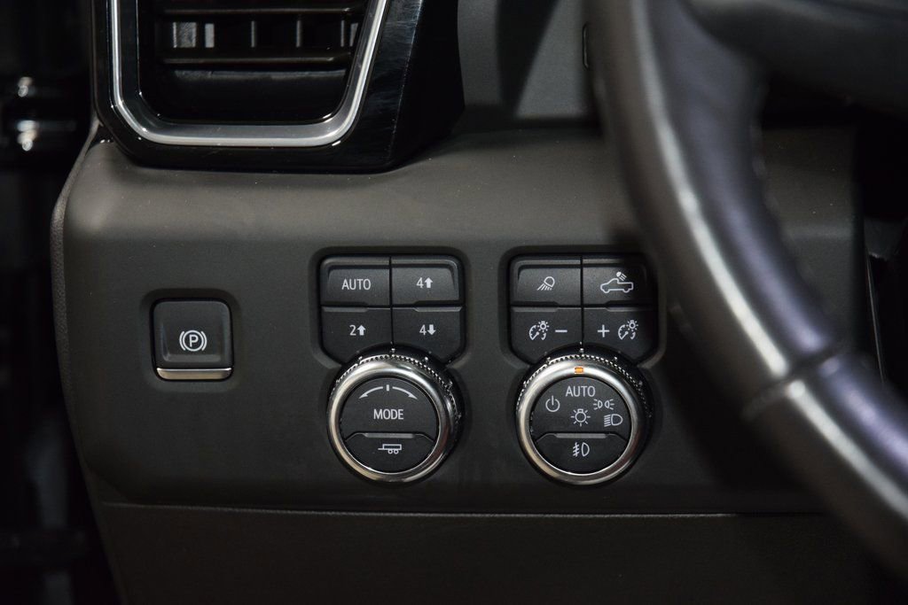 Used 2024 GMC Sierra 3500 Denali Ultimate image 39