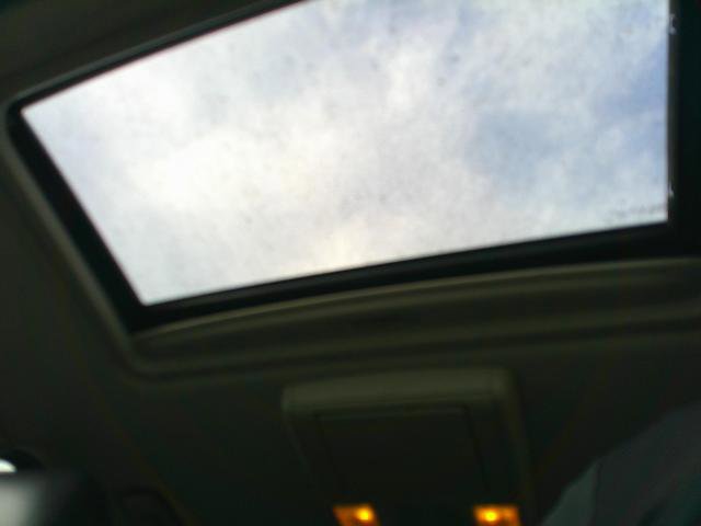 Used 2011 Chevrolet Suburban LT image 14