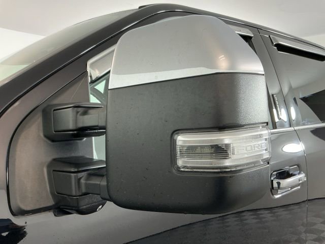 Used 2019 Ford F350 Platinum w/ Platinum Ultimate Package AWD/4WD image 13