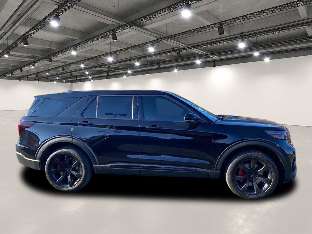 Used 2022 Ford Explorer ST w/ ST Street Pack image 8