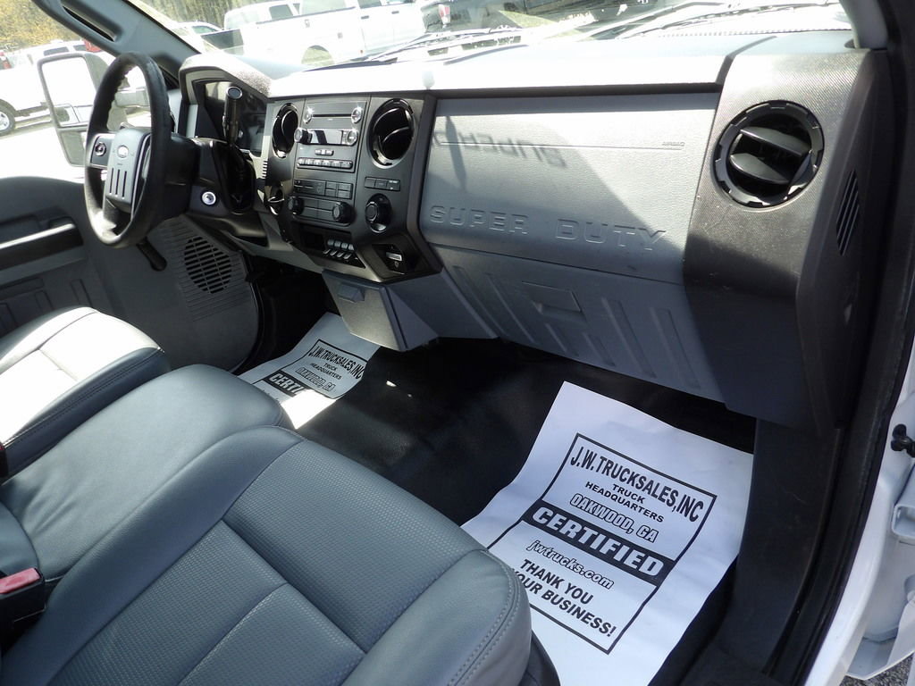 Used 2016 Ford F350 XL image 26