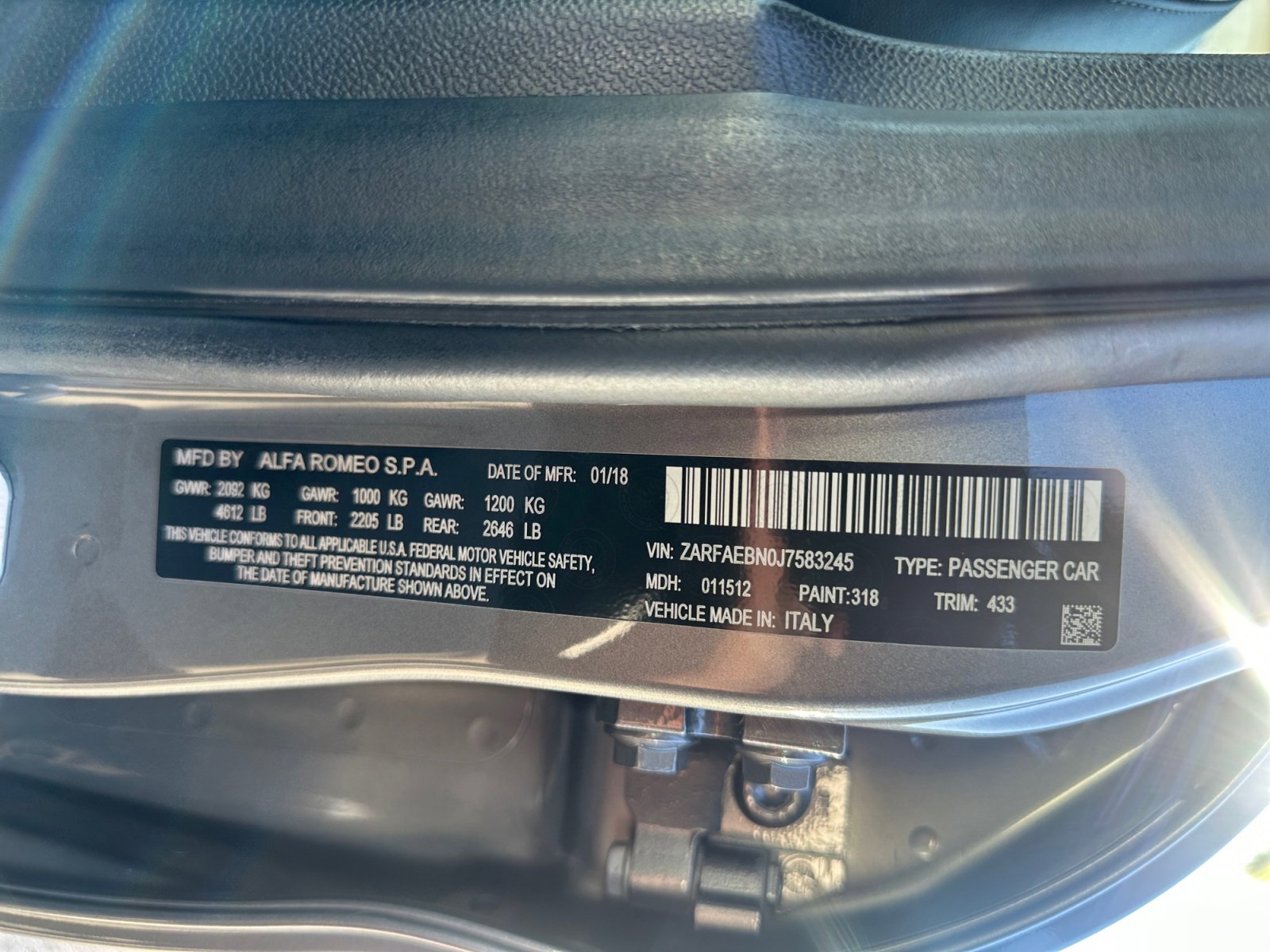 Used 2018 Alfa Romeo Giulia image 31