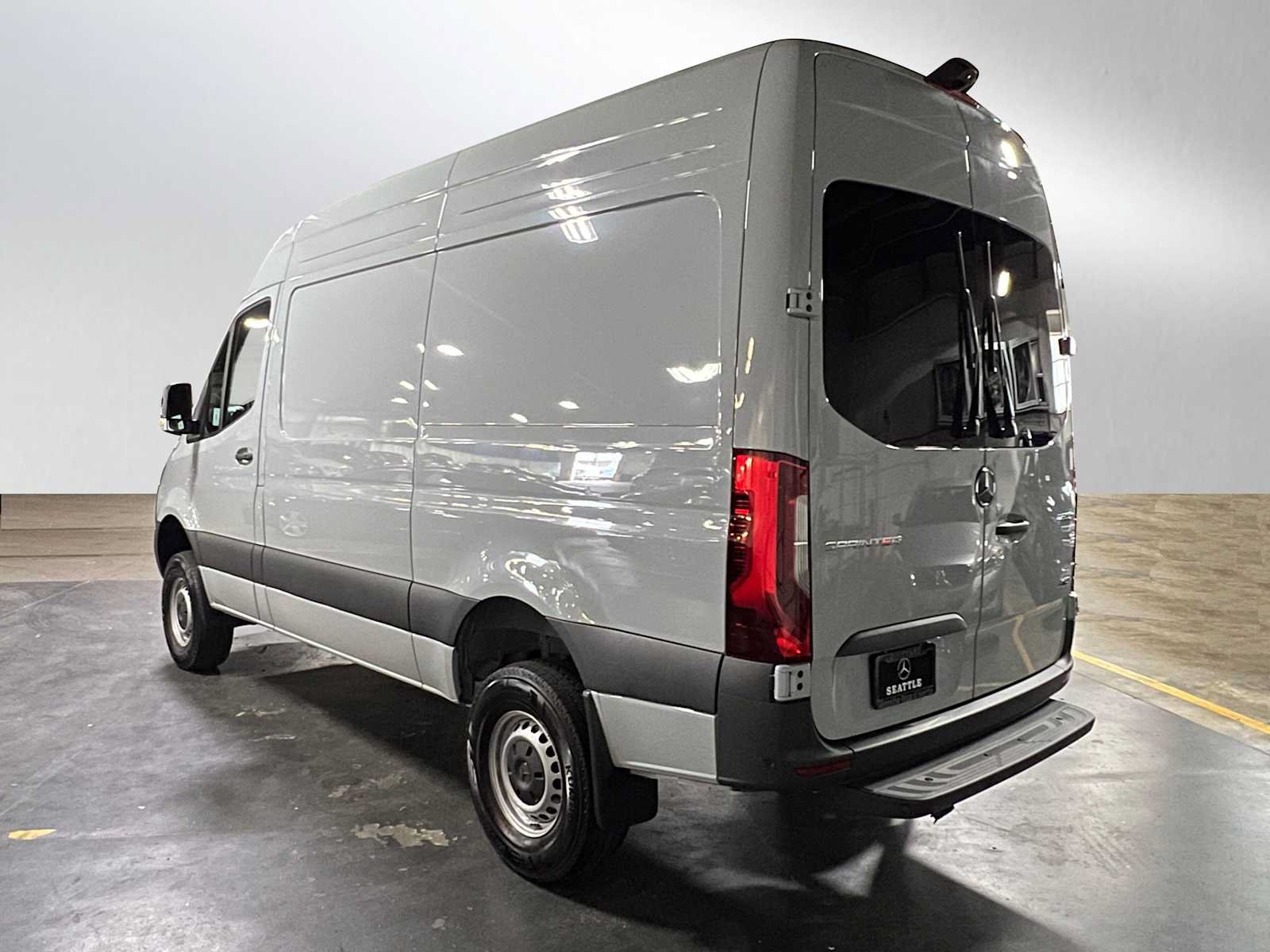 Used 2026 Mercedes-Benz Sprinter 2500 image 5