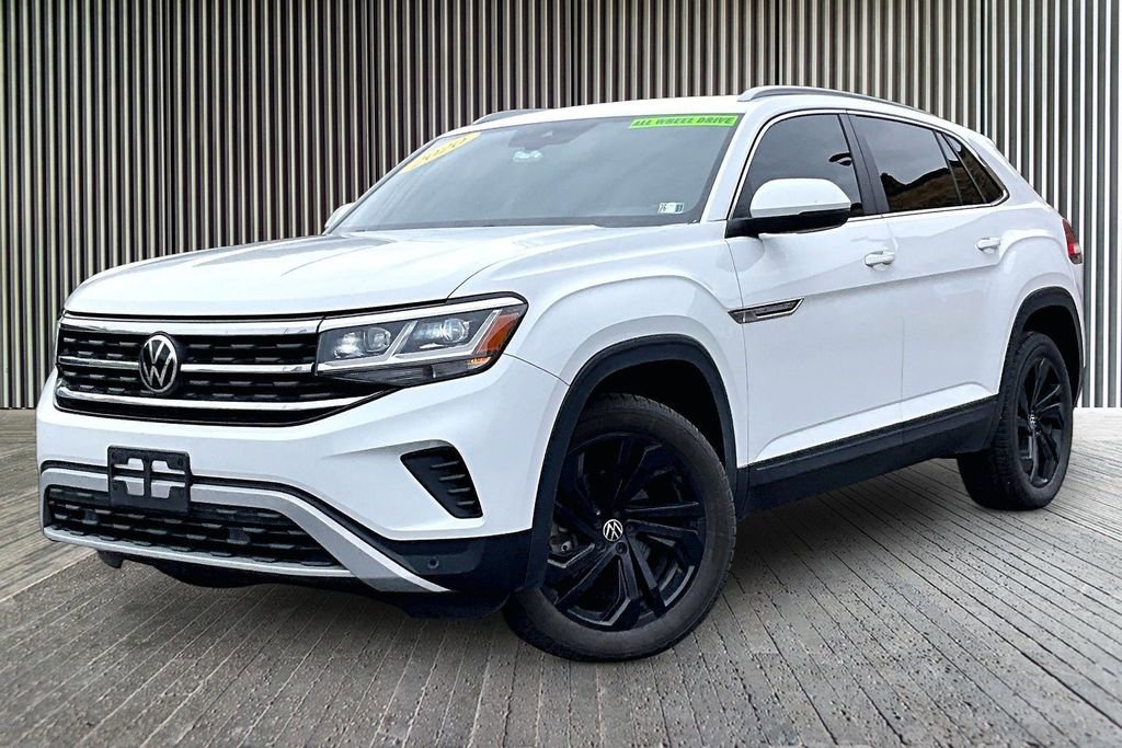 Used 2020 Volkswagen Atlas Cross Sport SEL AWD/4WD image 2
