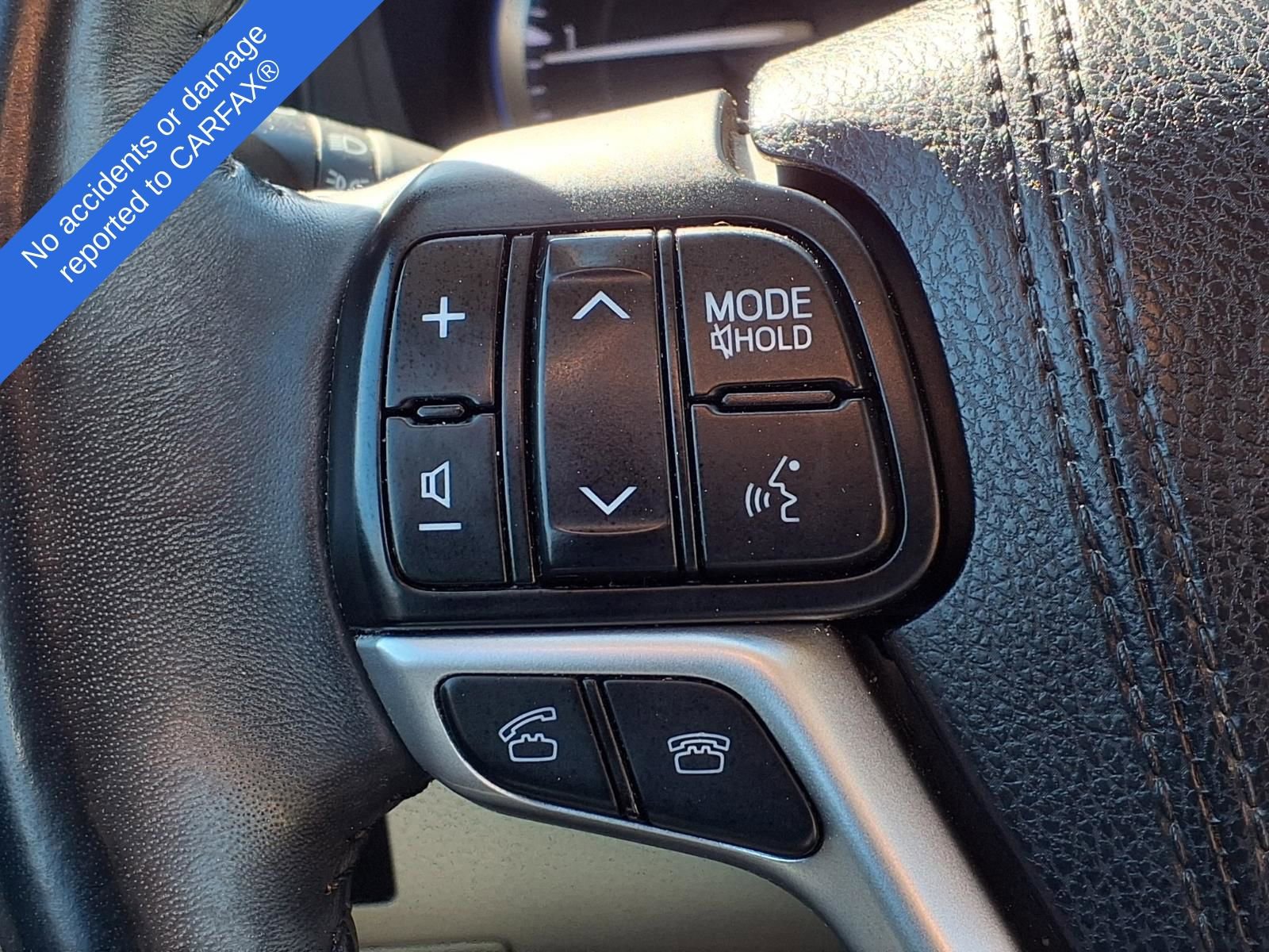 Used 2015 Toyota Highlander Limited image 30