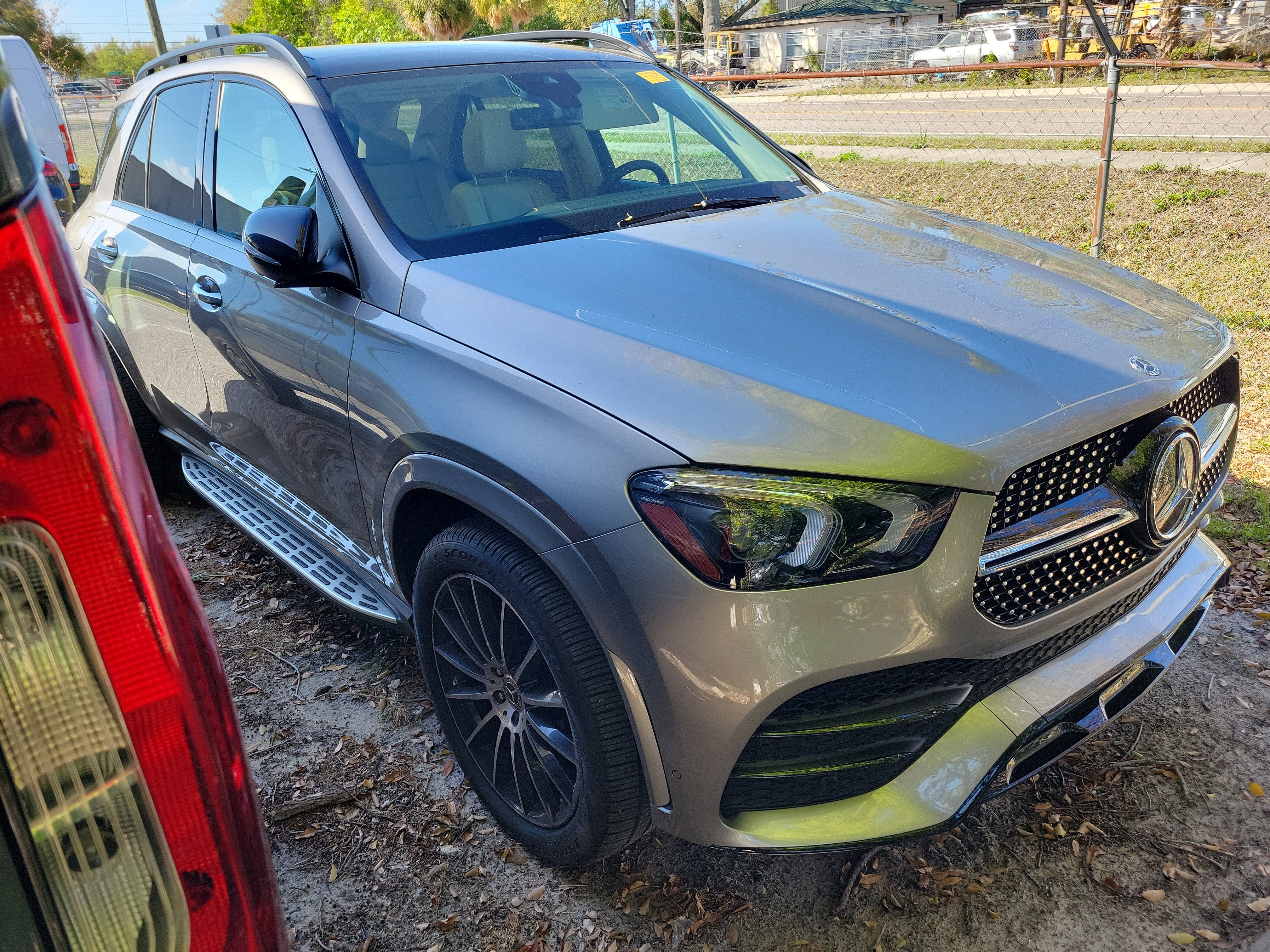 Used 2022 Mercedes-Benz GLE 350 image 2