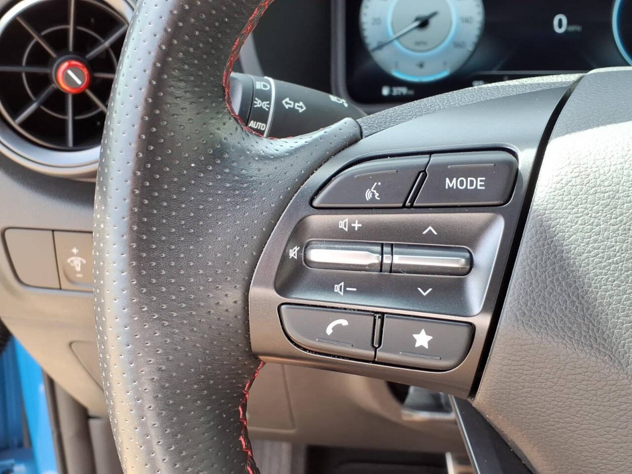 Used 2022 Hyundai Kona N Line w/ Tech Package AWD/4WD image 16