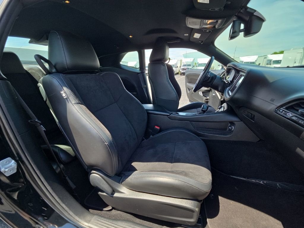 Used 2022 Dodge Challenger R/T w/ Plus Package RWD image 29