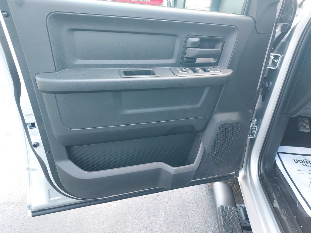 New 2027 RAM 2500 Tradesman AWD/4WD image 12