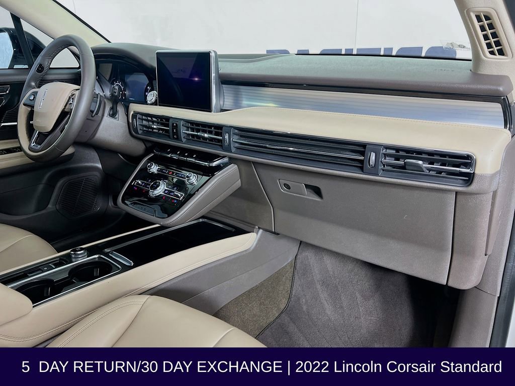 Used 2022 Lincoln Corsair Standard image 32