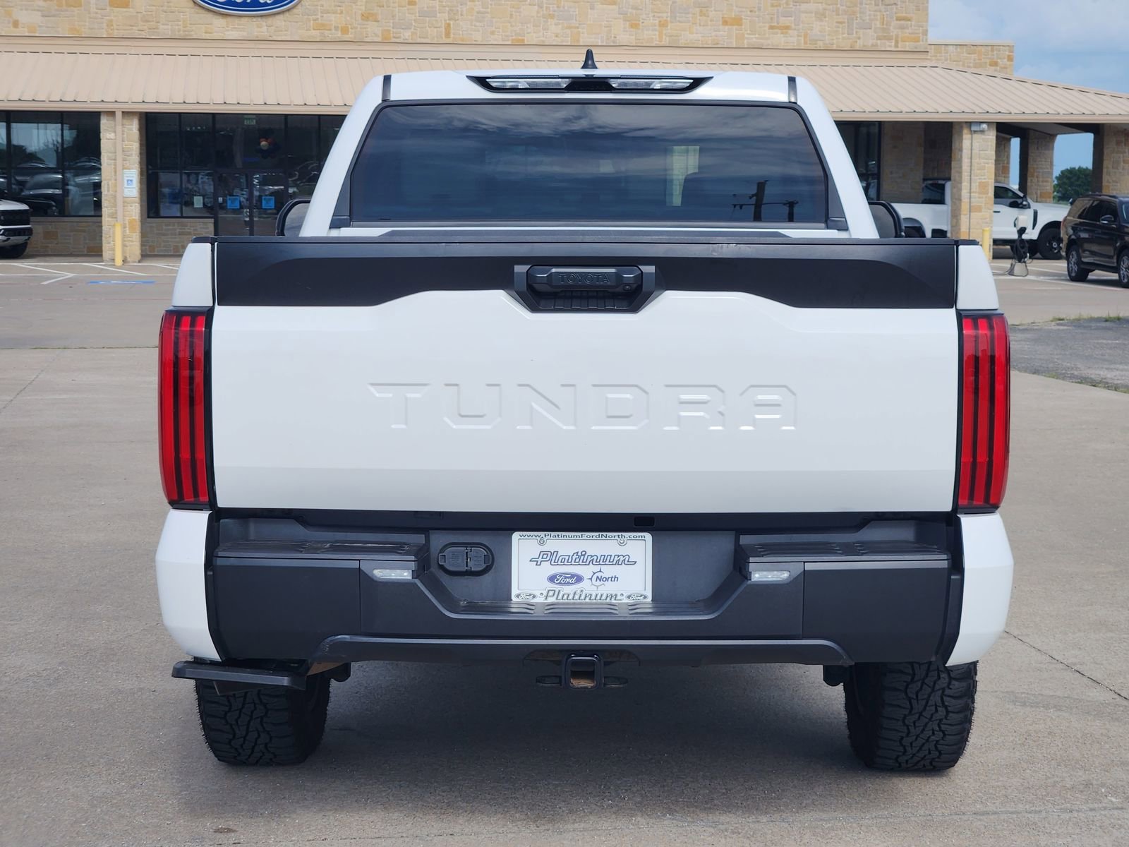 Used 2024 Toyota Tundra SR5 w/ SR5 Premium Package AWD/4WD image 8