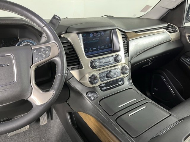 Used 2020 GMC Yukon XL Denali image 19