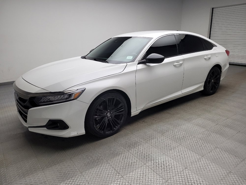 Used 2021 Honda Accord Sport image 2