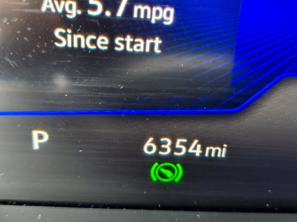 Certified 2024 Volkswagen Jetta Sport FWD image 25