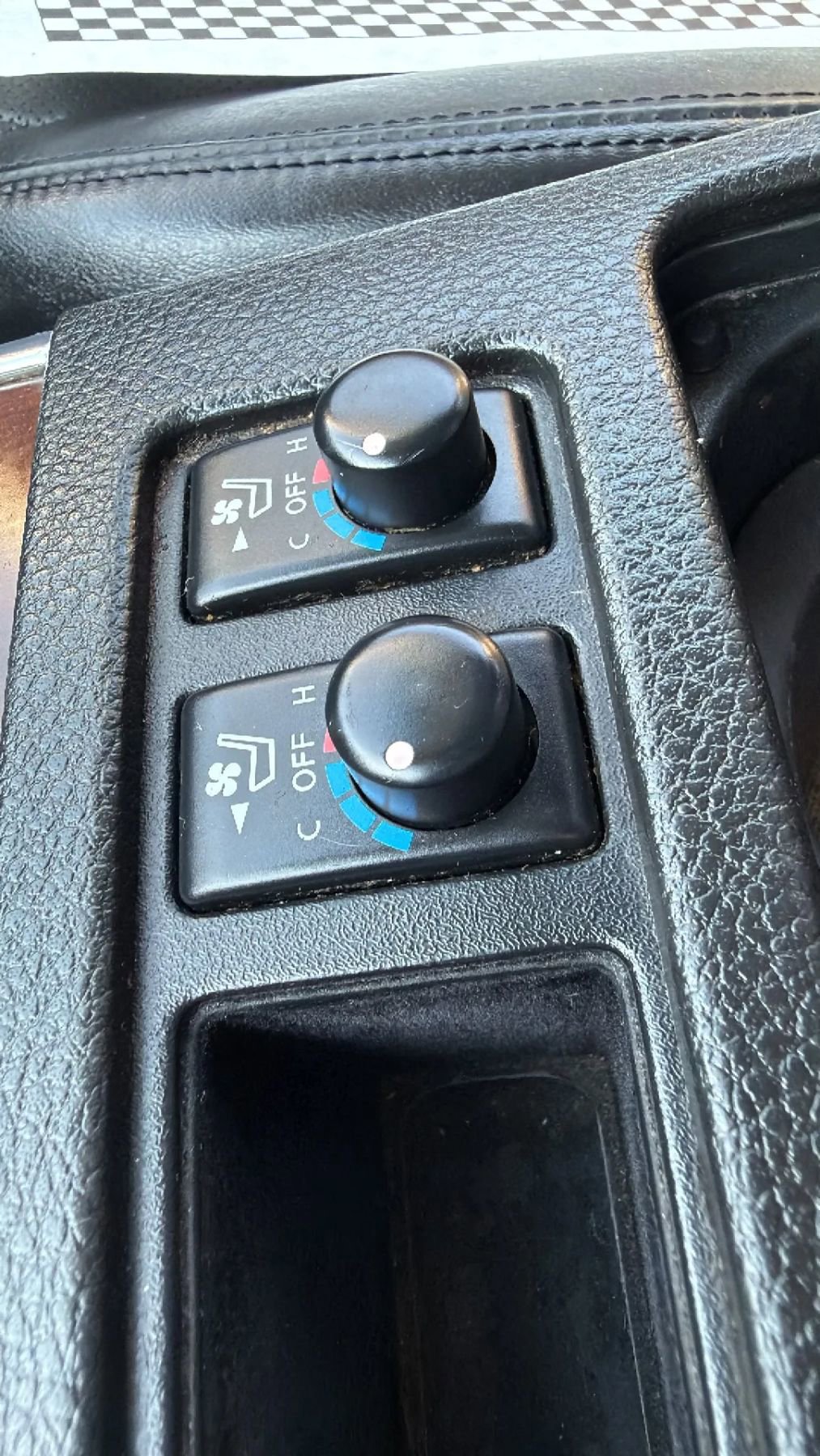 Used 2008 INFINITI M35 image 28