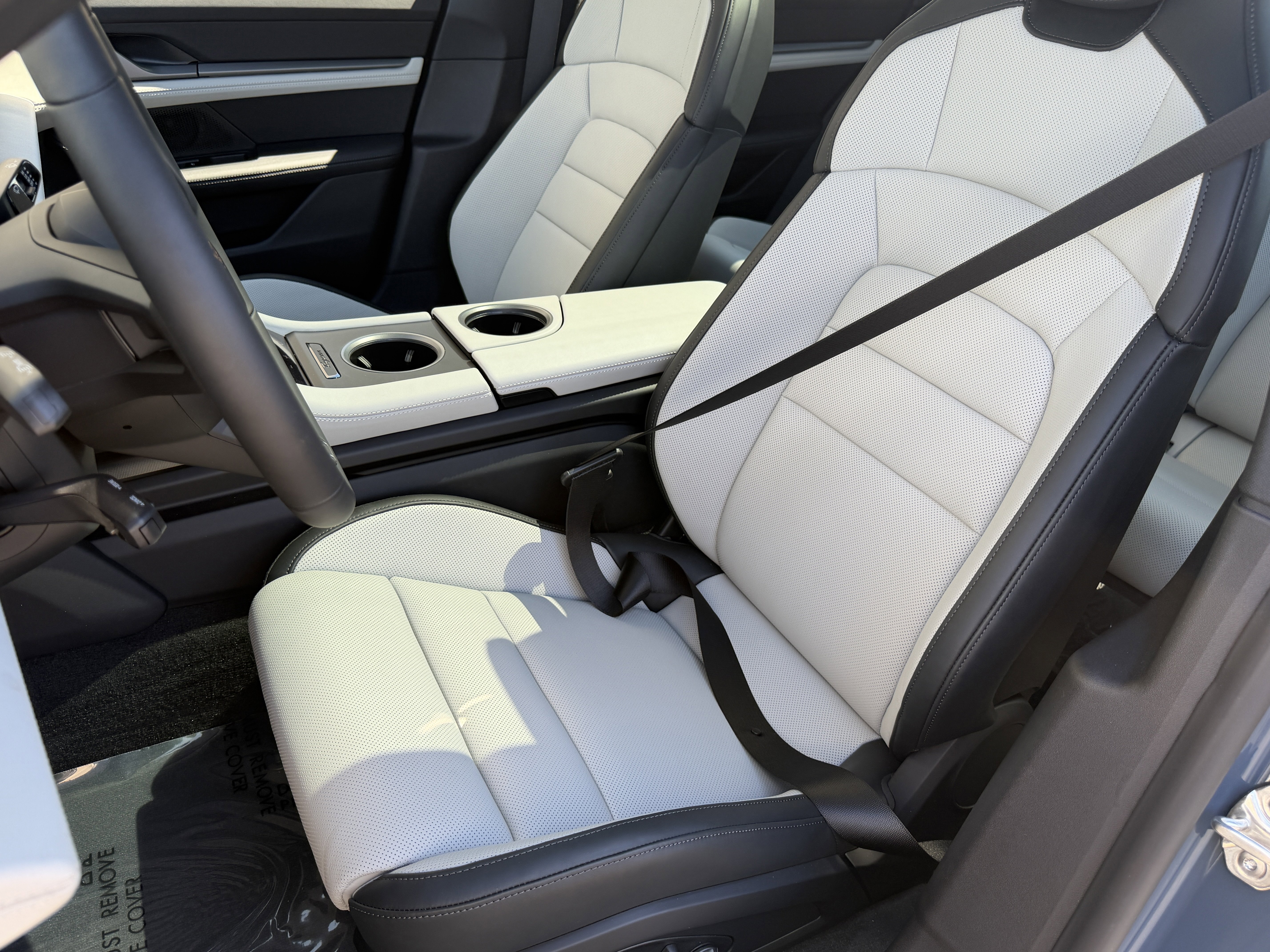 New 2026 Porsche Taycan 4S AWD/4WD image 5