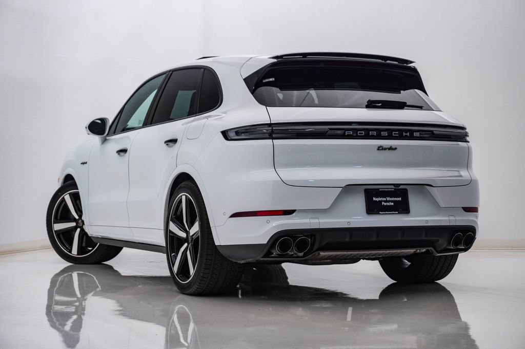 New 2026 Porsche Cayenne Turbo AWD/4WD image 3