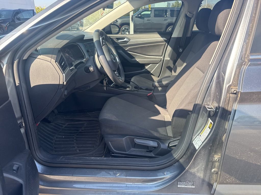 Used 2019 Volkswagen Jetta S image 24