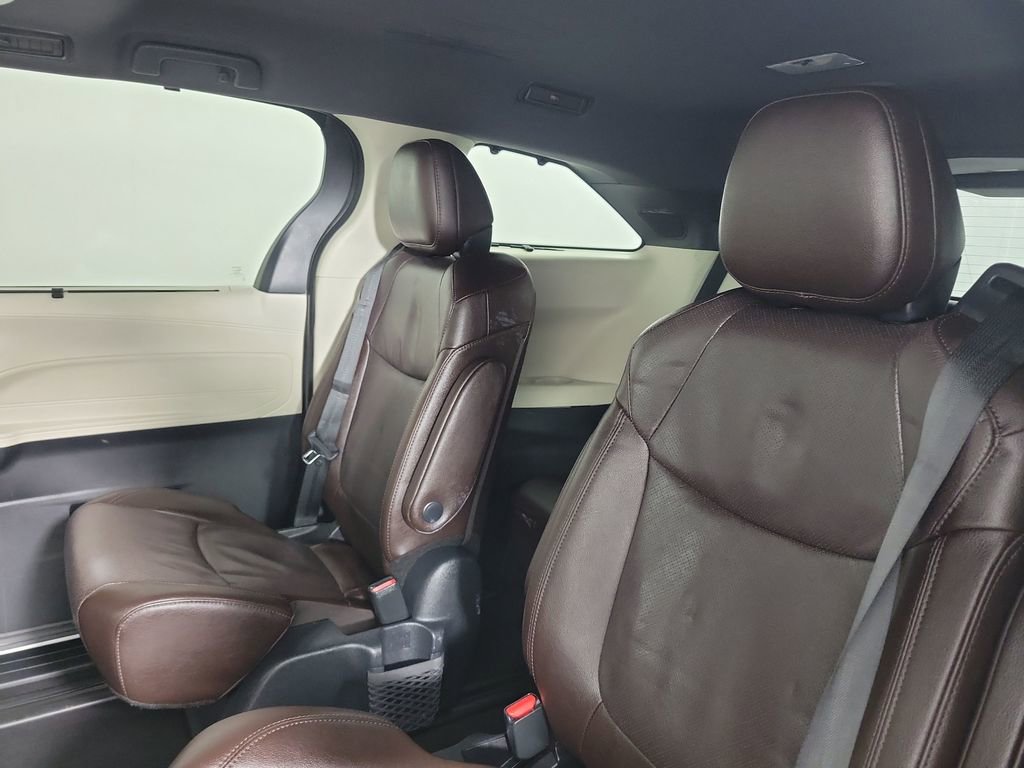 Certified 2023 Toyota Sienna Platinum AWD/4WD image 24