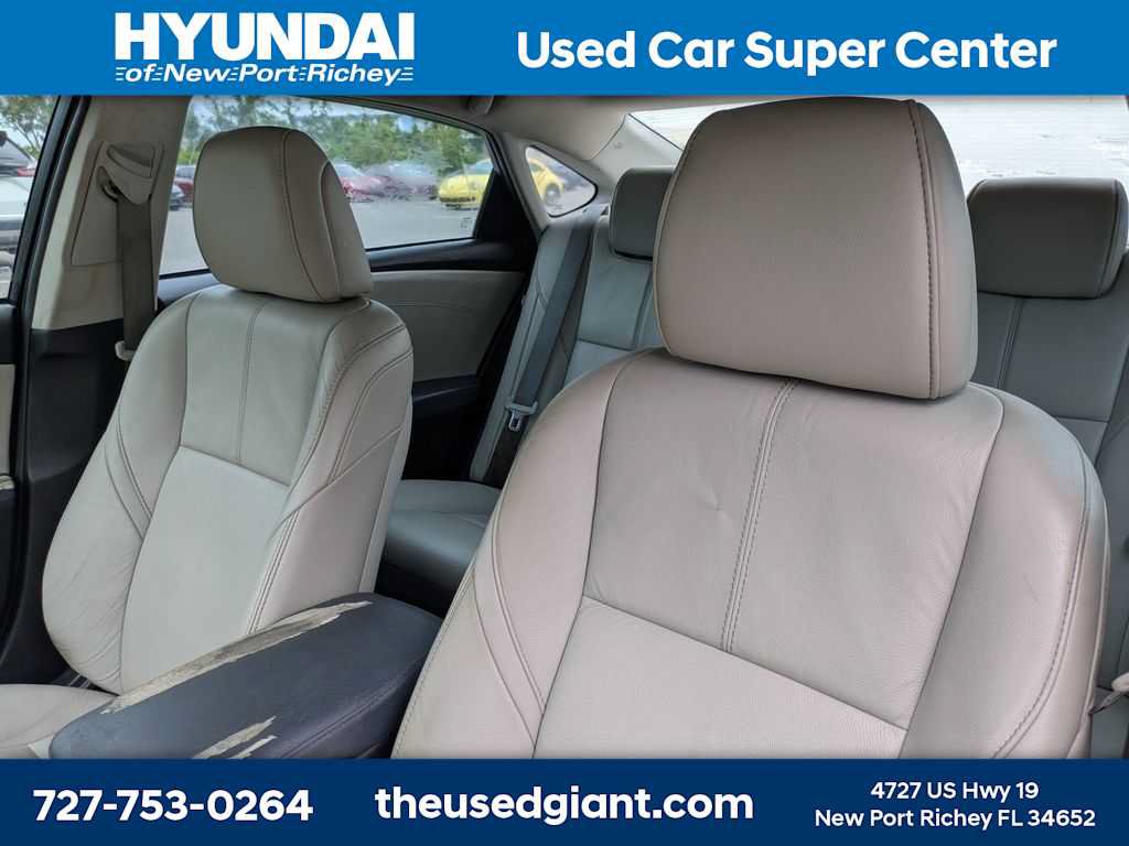 Used 2015 Toyota Avalon XLE Touring FWD image 7