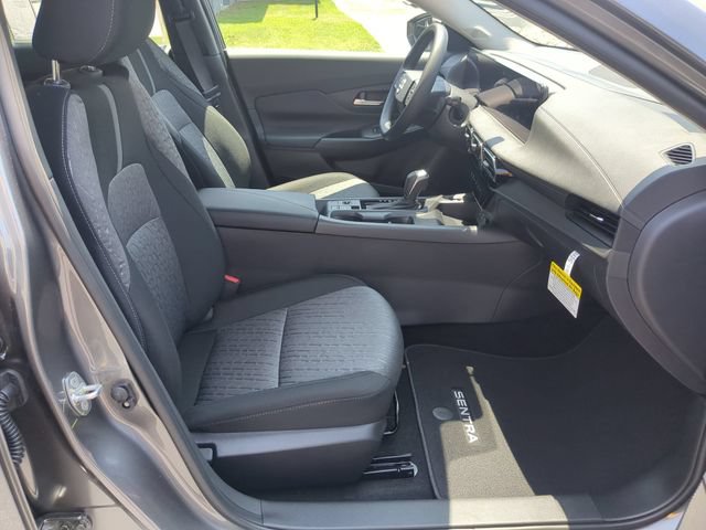 New 2026 Nissan Sentra SV w/ Floor Mat Package FWD image 31