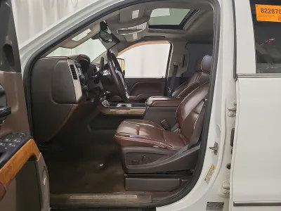 Used 2019 Ford F150 XLT w/ Equipment Group 302A Luxury AWD/4WD image 11