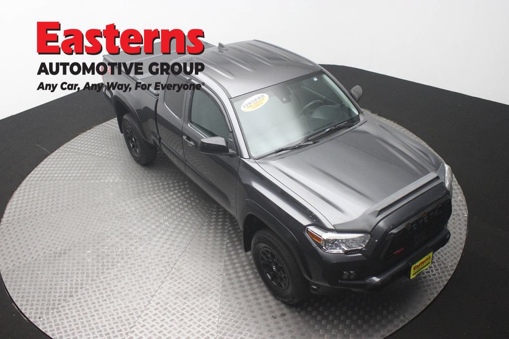 Used 2021 Toyota Tacoma SR w/ SX Package AWD/4WD image 3