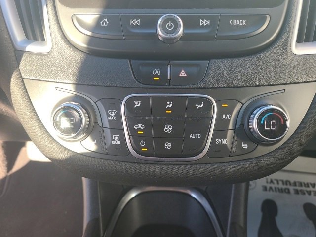 Used 2022 Chevrolet Malibu LT image 27