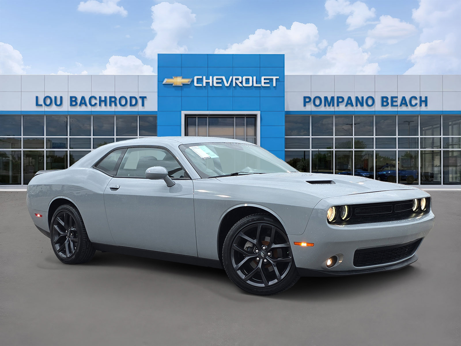Used 2022 Dodge Challenger SXT w/ Blacktop Package RWD image 1