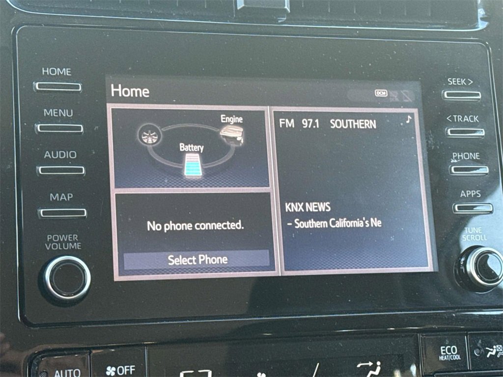 Certified 2020 Toyota Prius L Eco image 21