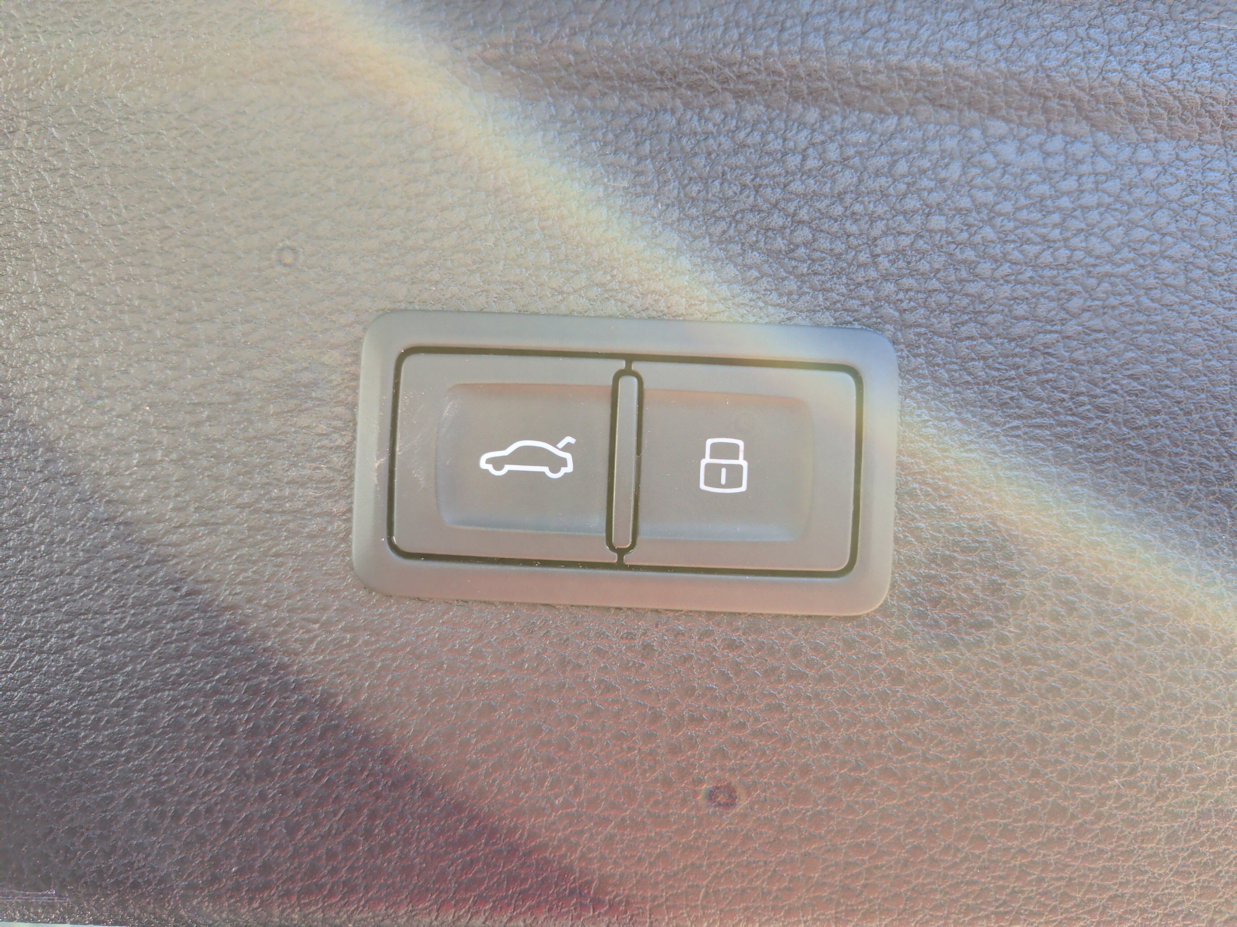 Used 2018 Audi Q5 2.0T Premium Plus w/ Premium Plus Package image 40