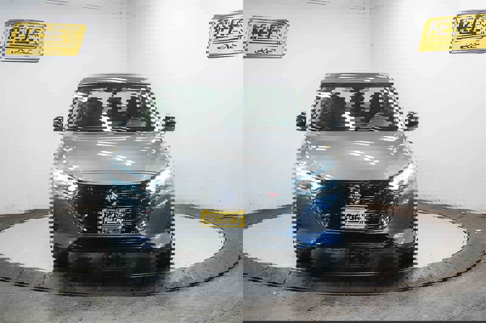 Used 2025 Nissan Sentra SR image 6