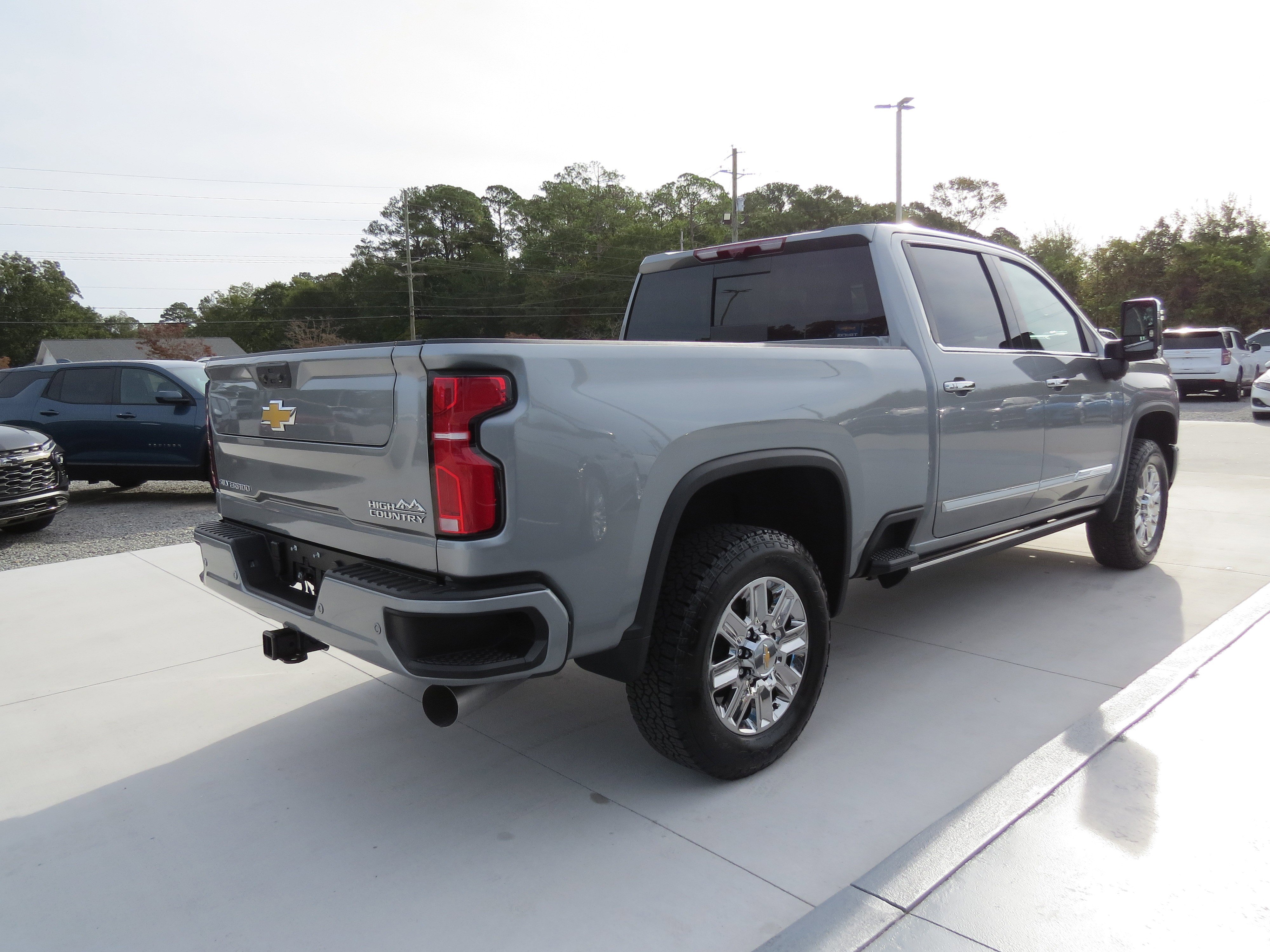 New 2026 Chevrolet Silverado 2500 High Country w/ High Country Premium Package image 4