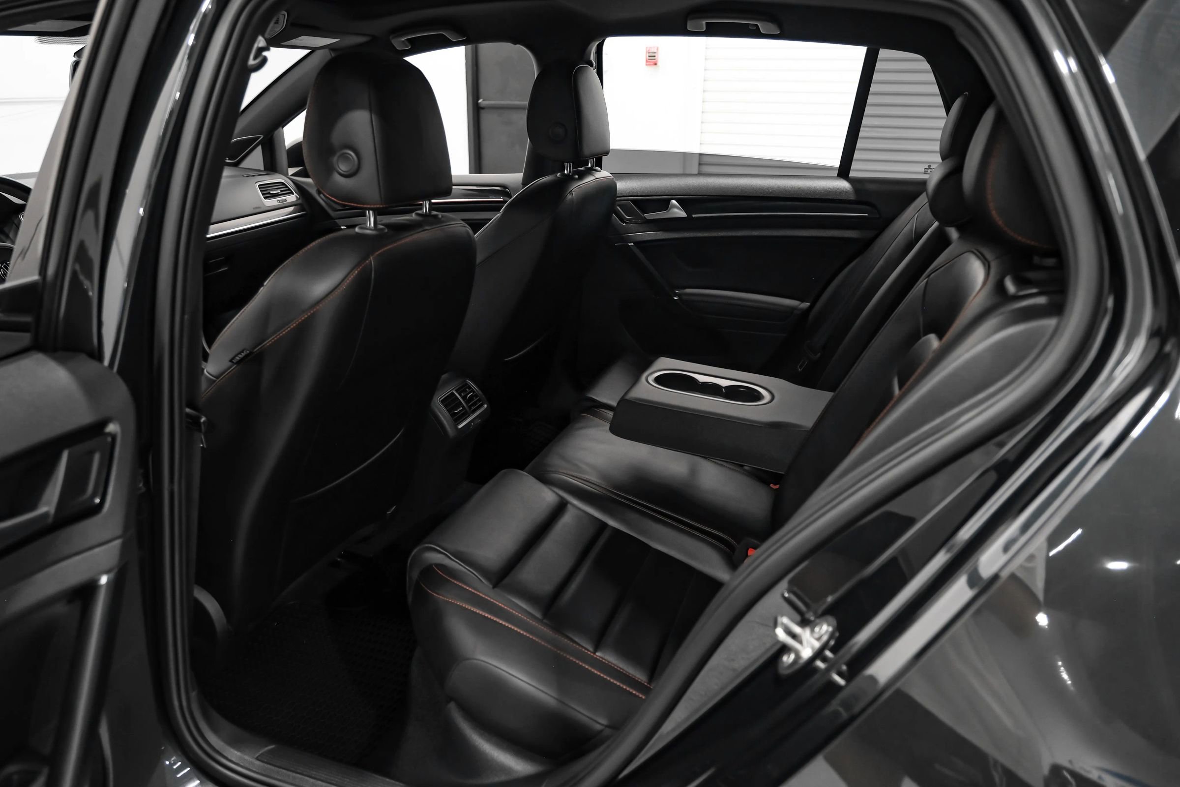 Used 2017 Volkswagen GTI Autobahn FWD image 36