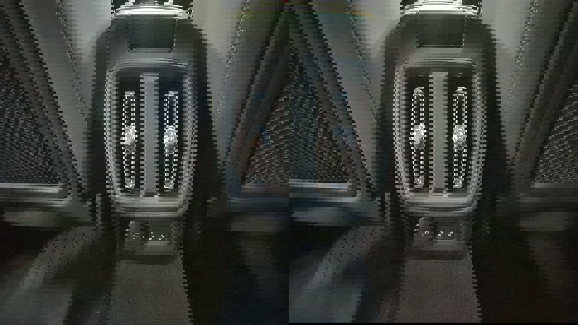 Certified 2023 Polestar Polestar 2 w/ Pilot Pack image 18