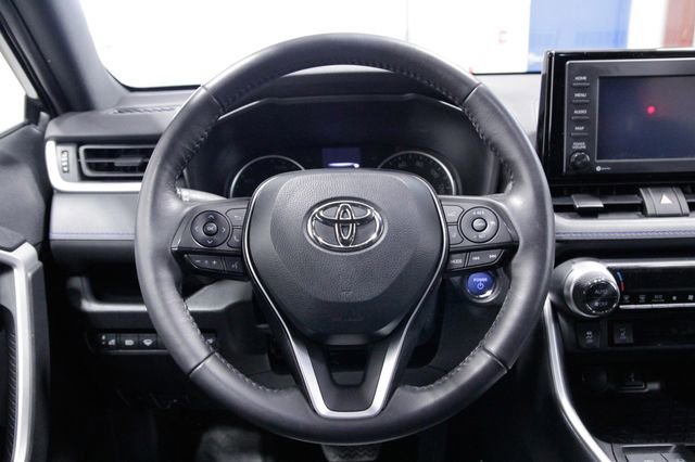 Used 2022 Toyota RAV4 SE w/ Convenience Package image 15