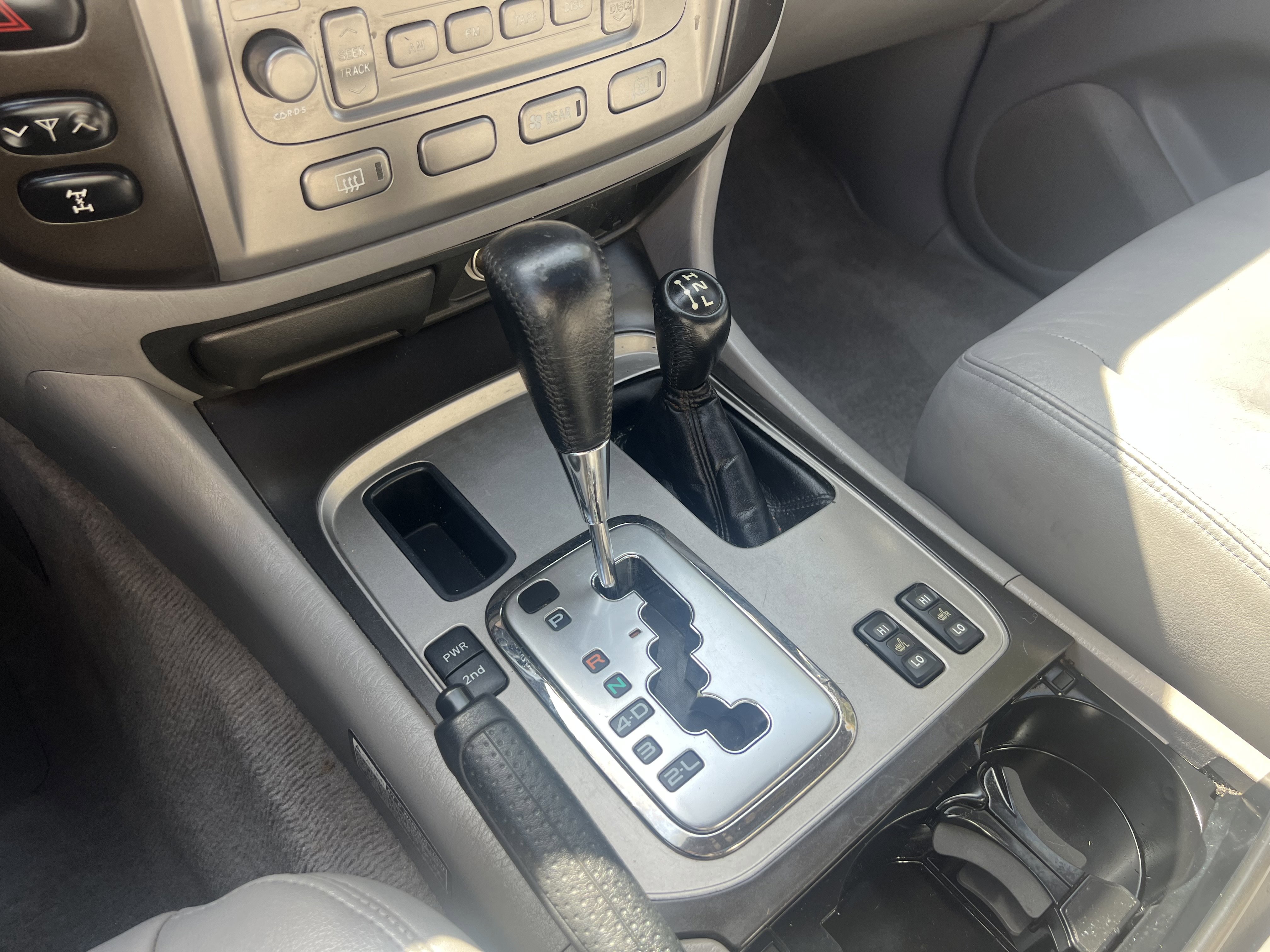 Used 2003 Toyota Land Cruiser AWD/4WD image 21