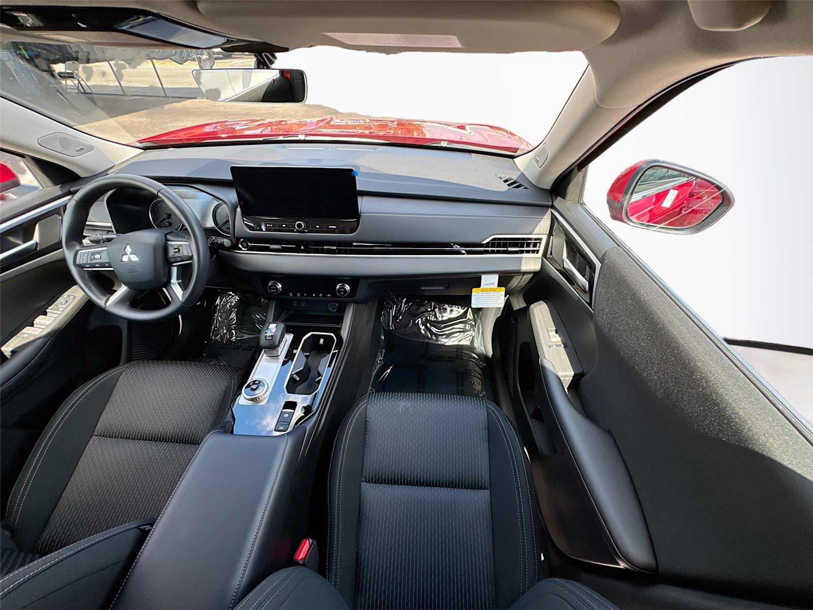 New 2026 Mitsubishi Outlander ES FWD image 25