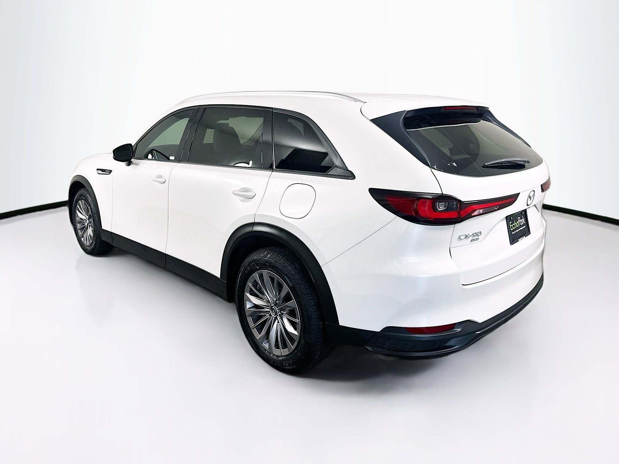 Used 2024 MAZDA CX-90 Plug-In Hybrid w/ Preferred AWD/4WD image 5