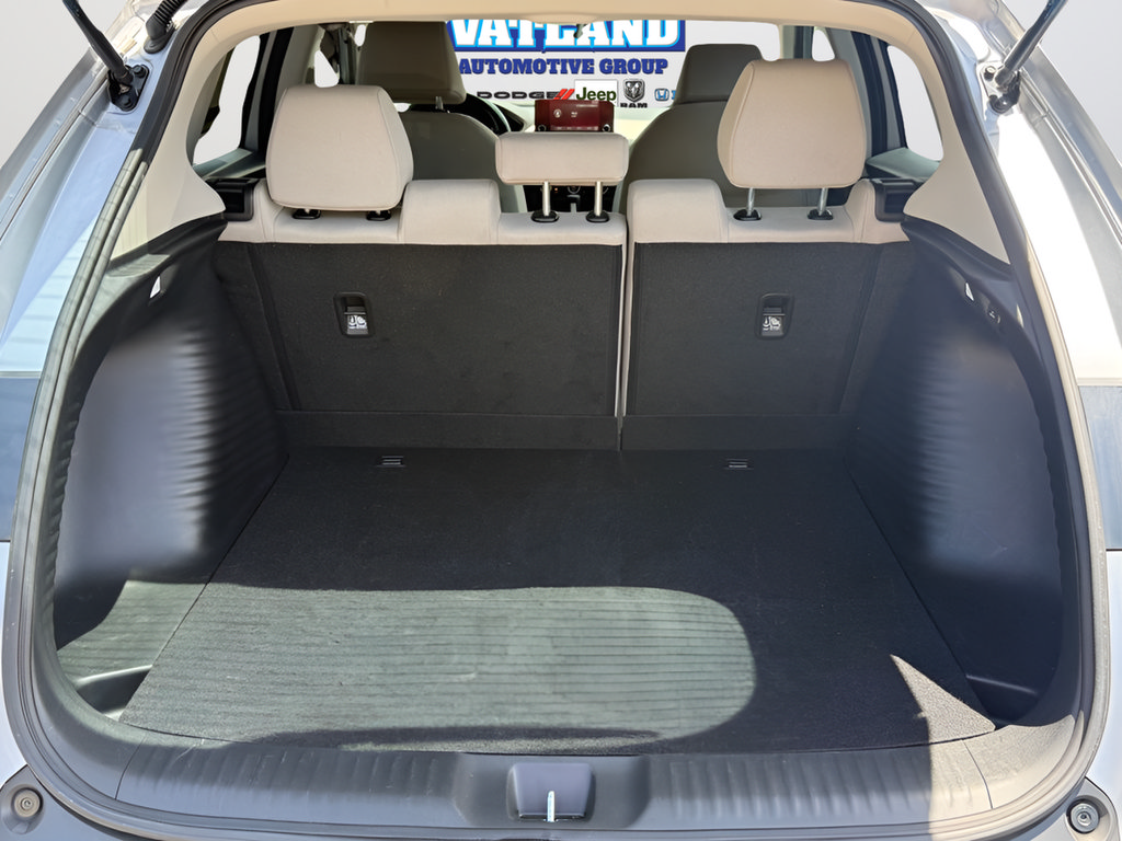 Certified 2023 Honda HR-V LX image 32