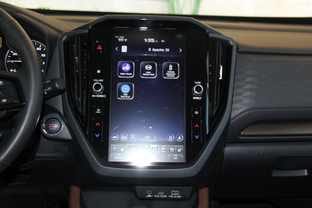 Used 2025 Subaru Forester Touring AWD/4WD image 16
