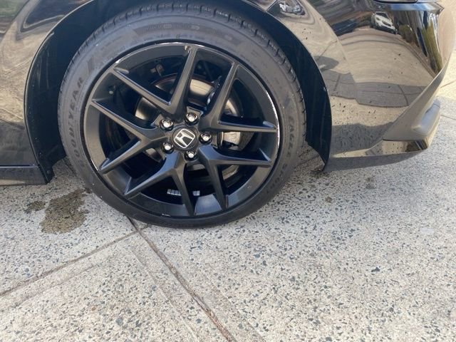 Used 2023 Honda Civic Sport image 36