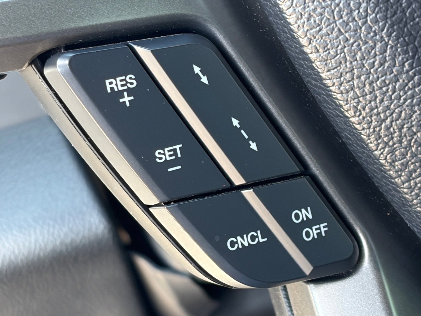 Used 2021 Ford Expedition XLT RWD image 24