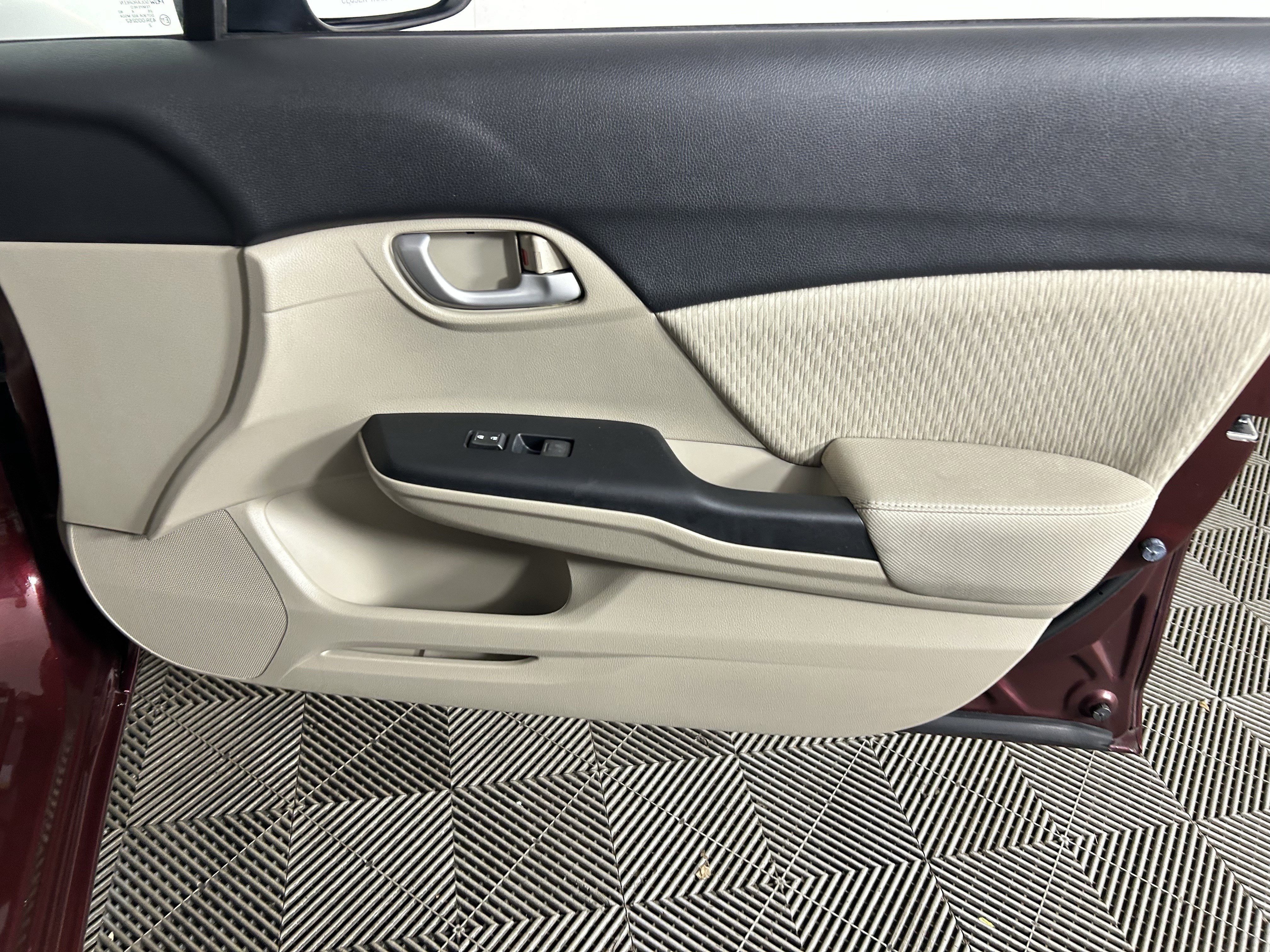 Used 2014 Honda Civic LX image 42