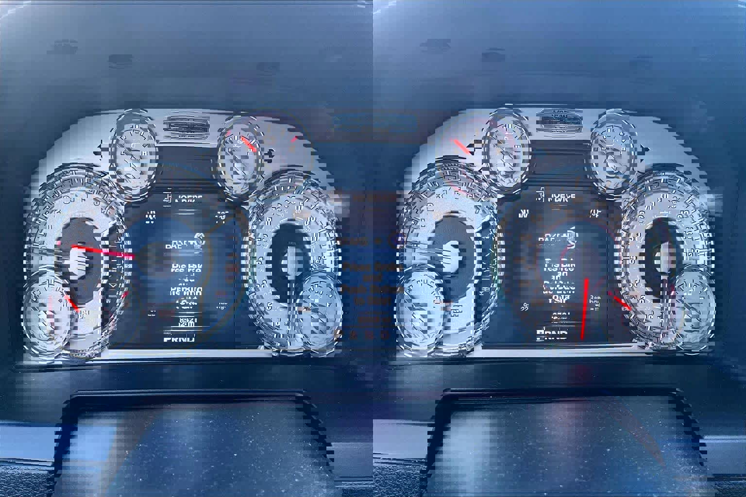 Used 2013 RAM 1500 Laramie Longhorn w/ Convenience Group AWD/4WD image 25