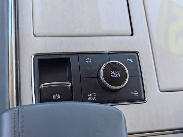 Used 2021 Lincoln Navigator L Black Label w/ Cargo Convenience Package image 30