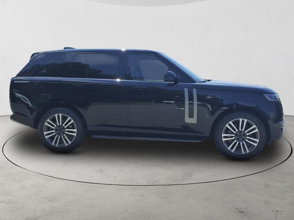New 2026 Land Rover Range Rover SE AWD/4WD image 4