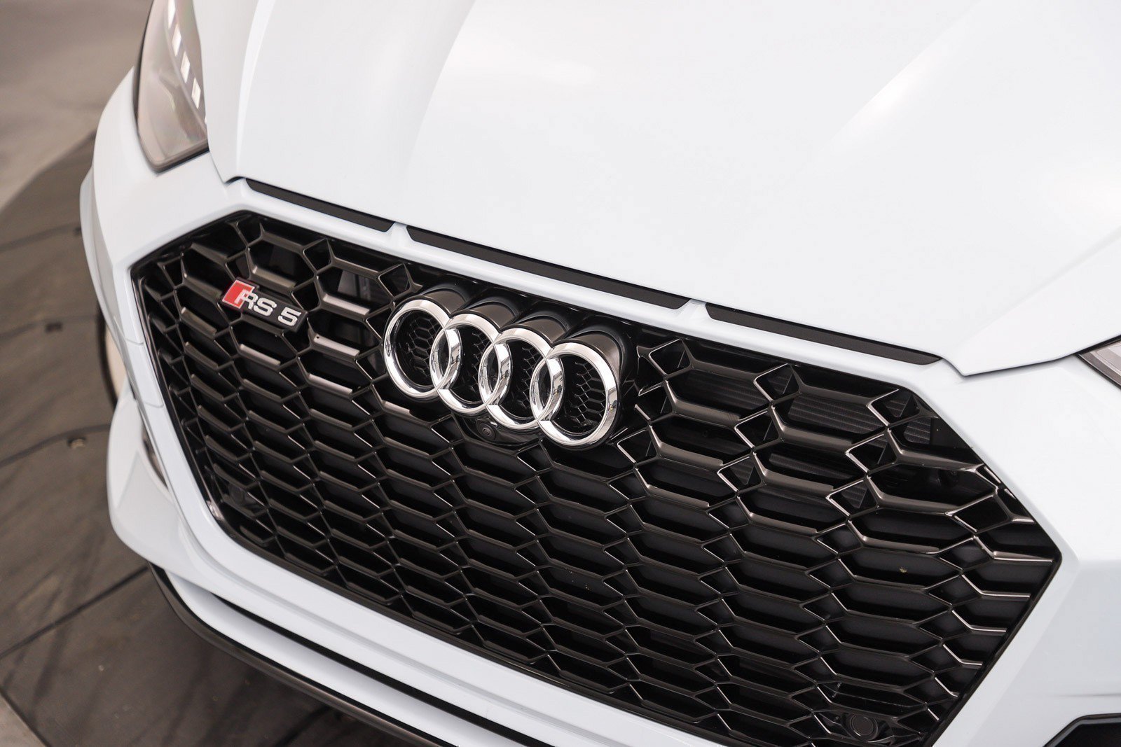 Used 2023 Audi RS 5 Sportback AWD/4WD image 10
